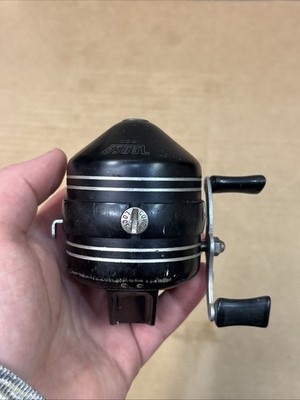 Vintage Zebco 600 Fishing Reel