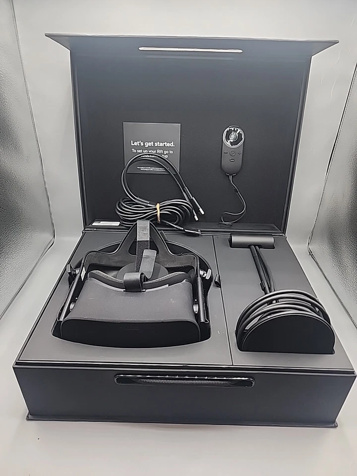 Meta Oculus Rift CV1 VR Virtual Reality Headset System Black - Image 2 of 4