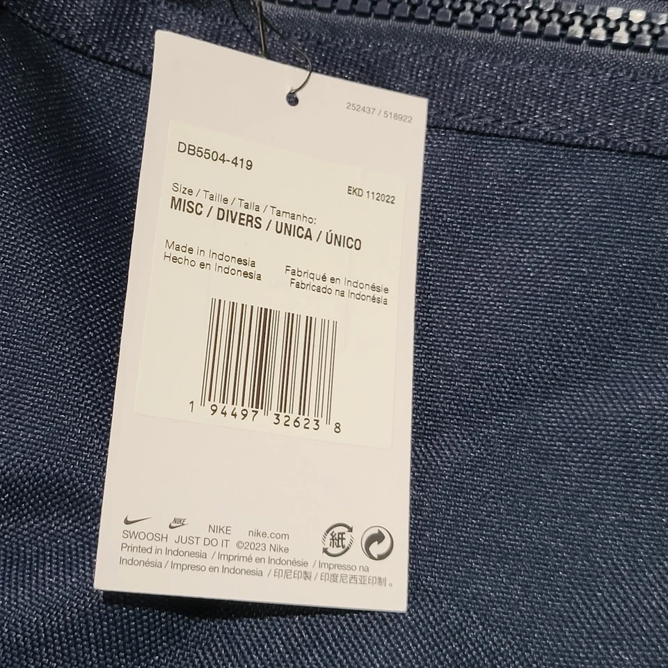 Michigan Wolverines Team Issued Nike Travel Backpack Bag Football Elite New - Image 3 of 3