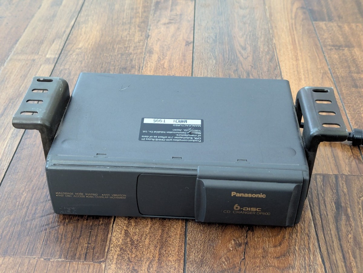 その他 panasonic super dvc OEM 1996-1998 Acura RL Panasonic Car Audio CD 6 Disc Changer DP600
