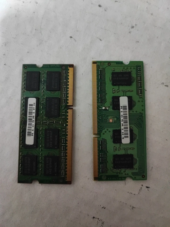 Samsung 3GB (2GB+1GB) PC3 8500S DDR3-1066 MHz SODIMM Laptop RAM From Tecra M11 - Image 4 of 4