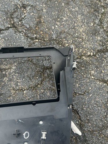 2016-2017 Equinox Dash Radio Bezel Temperature Climate Control Panel 84096689 - Picture 13 of 14