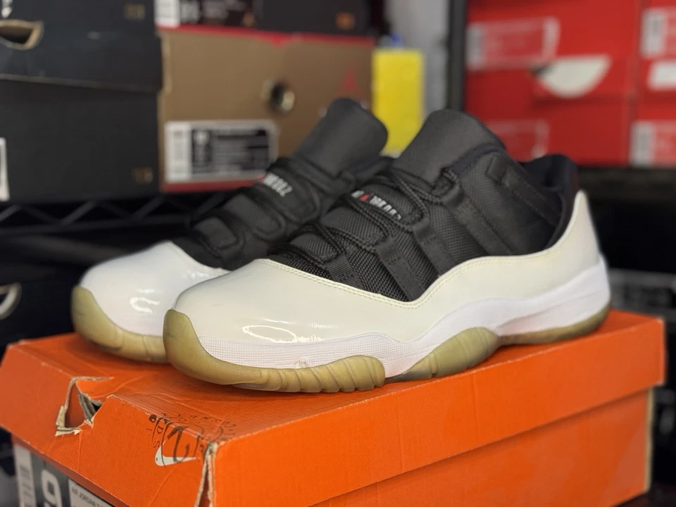 Nike Air Jordan 11 ретро низкий смокинг обратный Concord 2013 528895-110 размер 9 B класса - Изображение 2 из 4