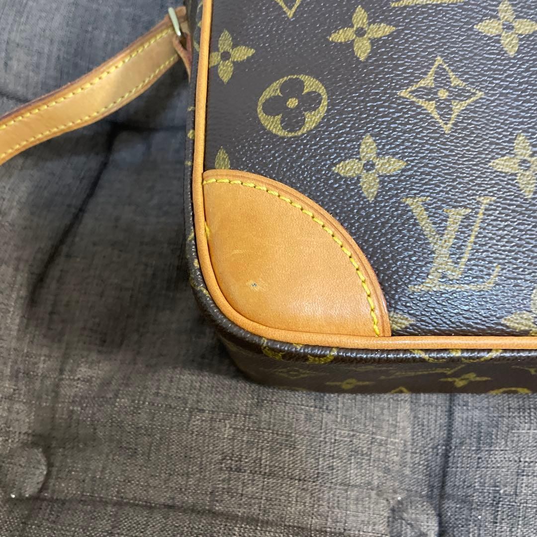 [Almost unused item] Louis Vuitton Trocadero 30 Monogram Shoulder Bag image 10