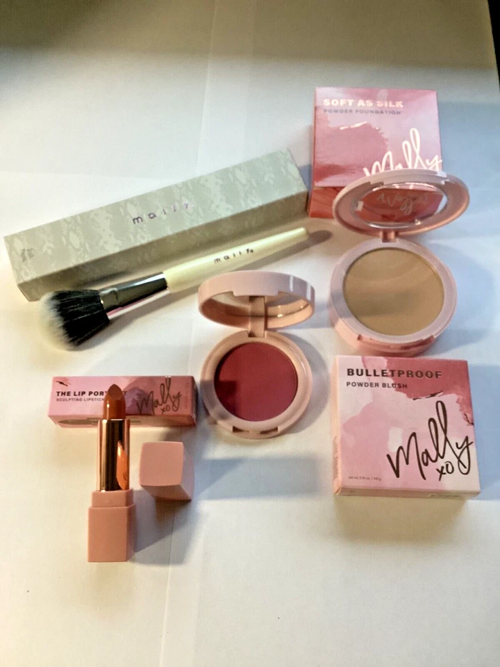 Mally Powder Blush - Foundation & Sculpting Lipstick - Brush Set