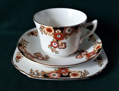 THOMAS FORESTER PHOENIX WARE TEETRIO ART DECO TEETASSE UNTERTASSE UND BEILAGENTELLER