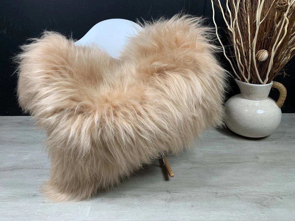 Alfombra de piel de oveja islandesa Cappuccino única de lujo cubierta de asiento de cuero genuino Foto 2 de 4