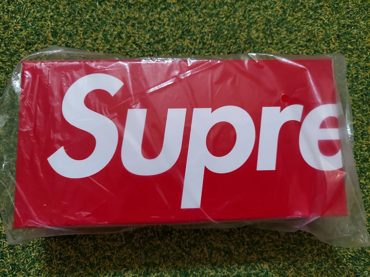 Supreme Montana Cans Mini Spray Paint Can Set IN-HAND