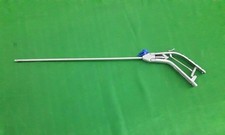 Laparoscopic Needle Holder Curved Jaw 5mmx420mm Surgical Instruments Pistol Grip