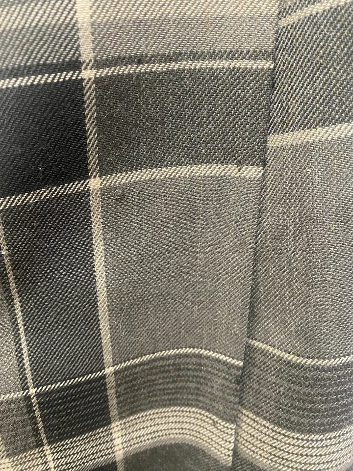 Lauren Ralph Lauren Women’s Vintage Wool Plaid Wrap Skirt Size 14 - Image 4 of 4