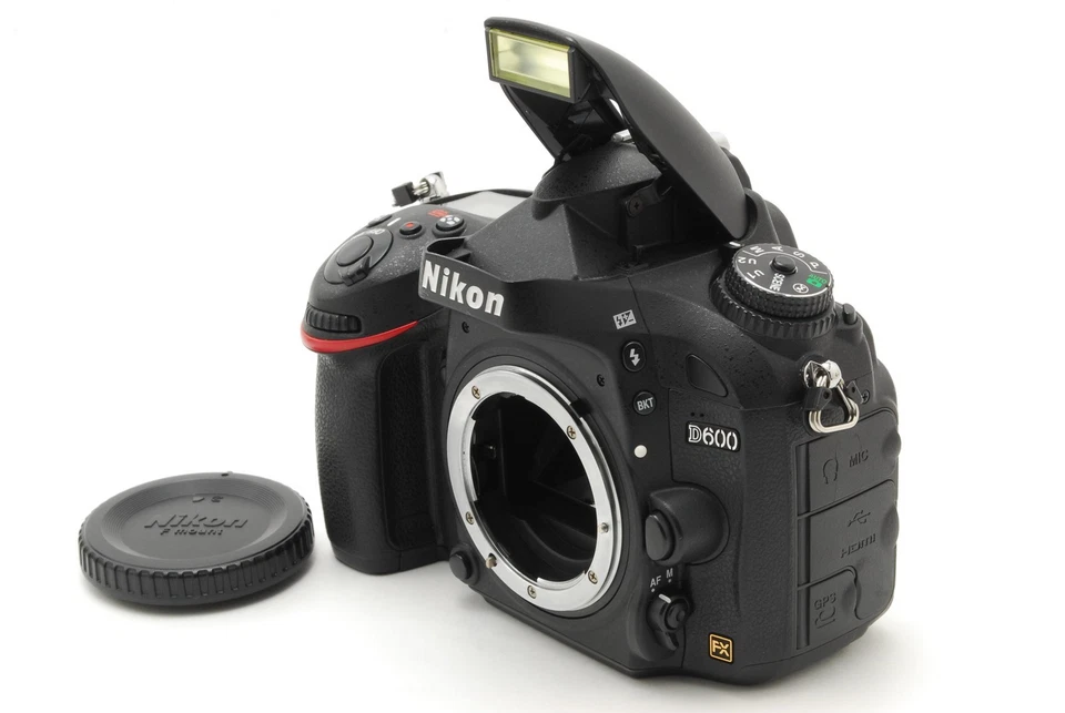 【MINT】Nikon D600 24.3 MP Digital SLR DSLR Camera Black Body - image 3 of 4