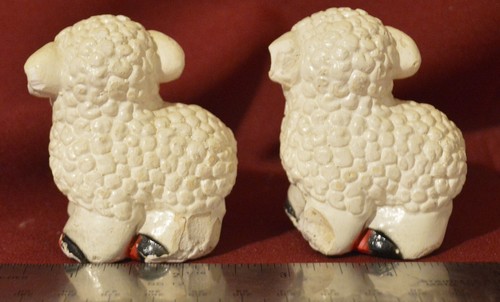 Vintage Lamb Salt & Pepper Shakers Set - Picture 2 of 3