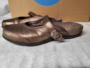 vionic mary jane mules