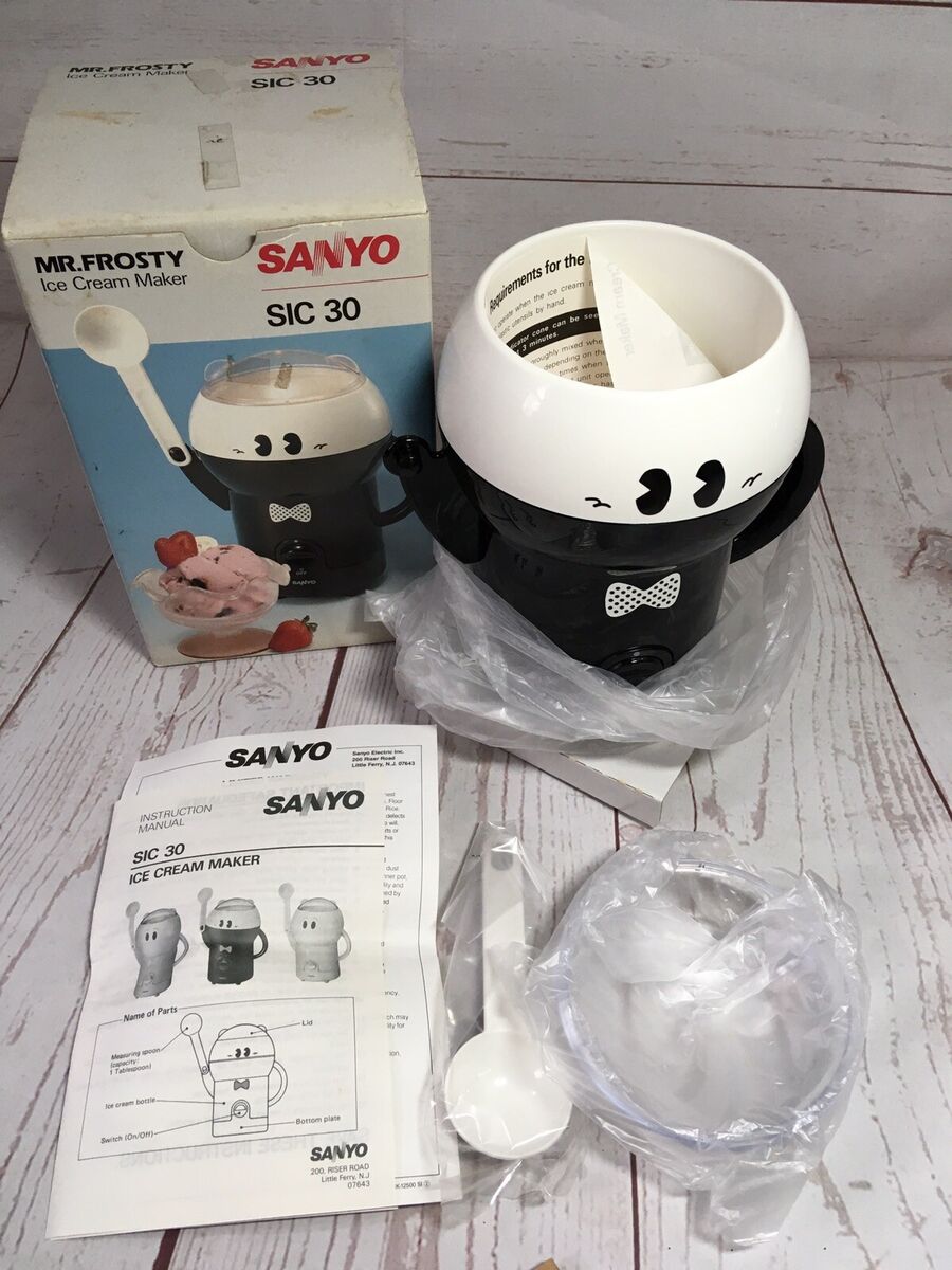 NEW Sanyo Mr. Frosty Ice Cream Maker Bow Tie Black Vintage NEW Sanyo Mr. Frosty Ice Cream Maker Bow Tie Black Vintage