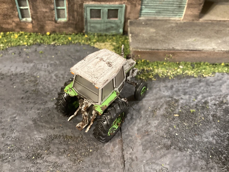 1992 FORD 5610 TRACTOR Rusty Weathered Custom 1/64 Diecast Barn Find Greenlight - Image 4 of 4