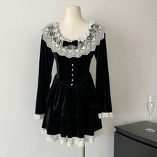 Damen Samt kurzes Kleid Spitzenbesatz süßes Minikleid Lolita Mädchen Abendkleid