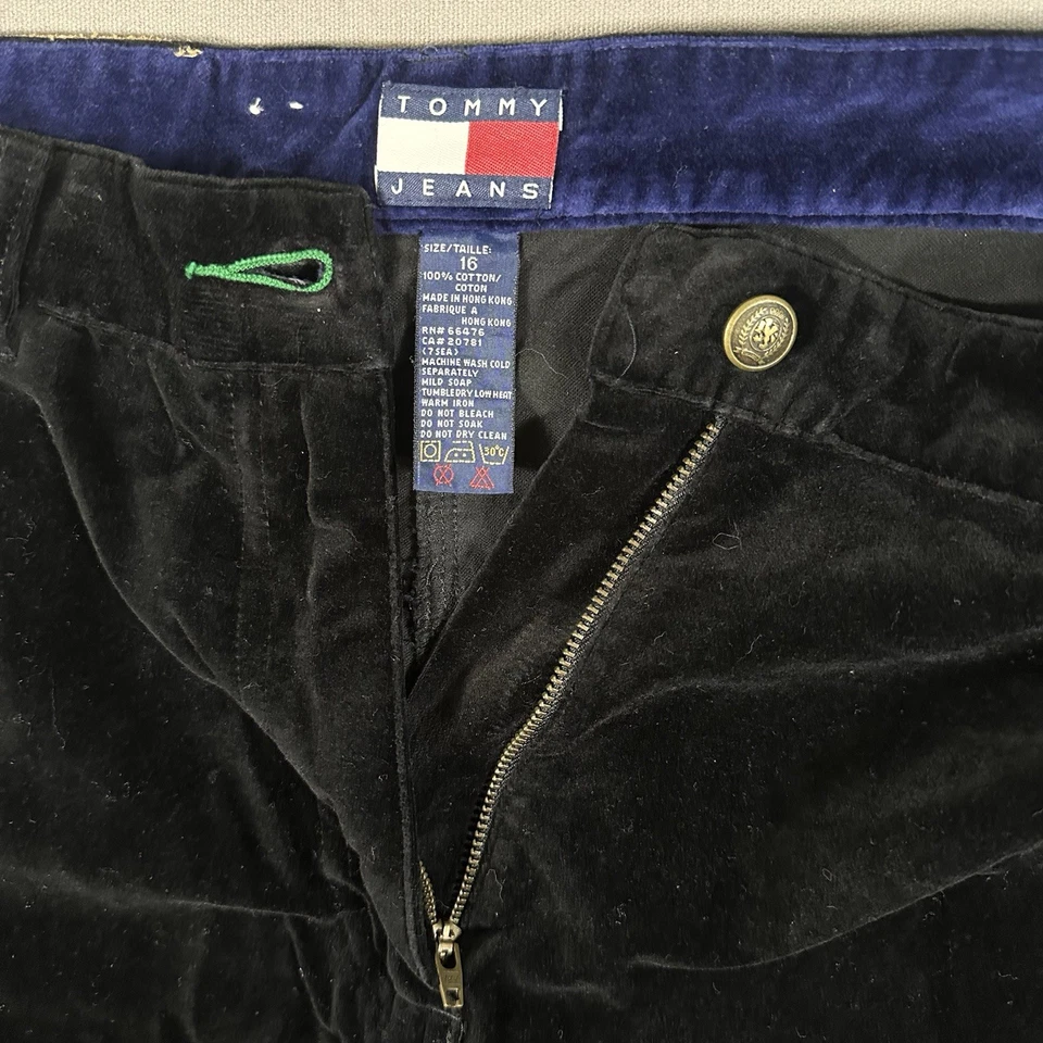 Falda de terciopelo negra vintage Y2K Tommy Hilfiger Jeans para mujer 16 Foto 4 de 4