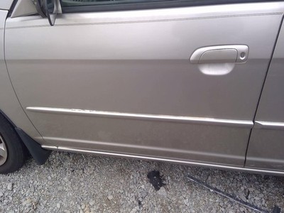 Used Front Left Door Assembly Front fits: 2001 Honda Civic Sdn L. electric Front