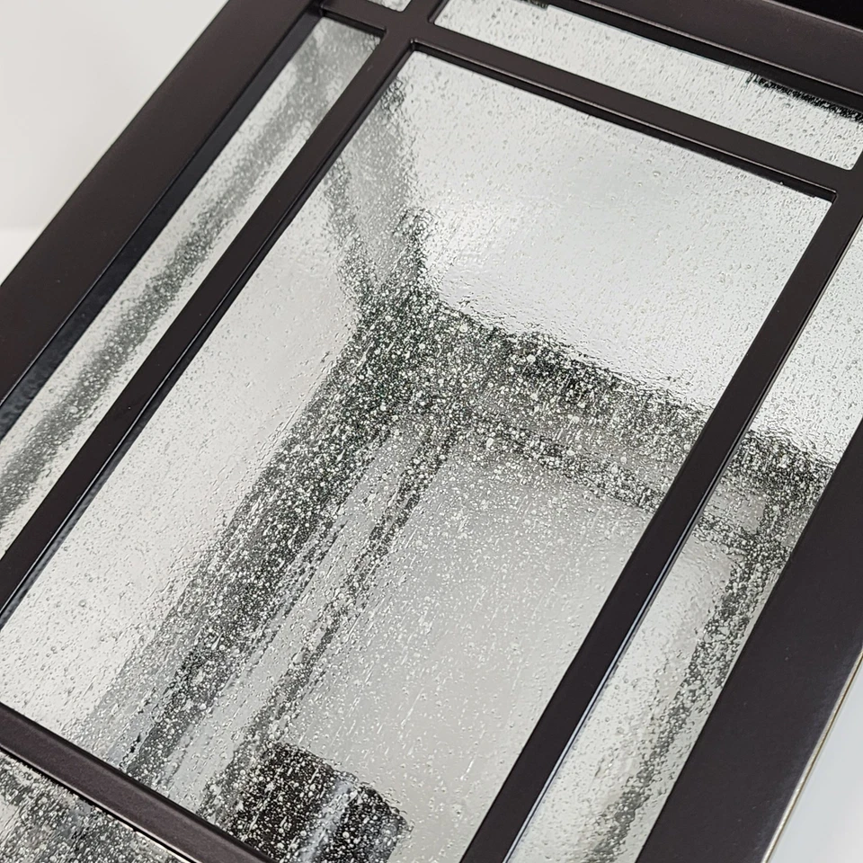 Linterna de poste exterior de bronce palladiano de 1 luz con punta de cedro Quoizel Foto 3 de 4