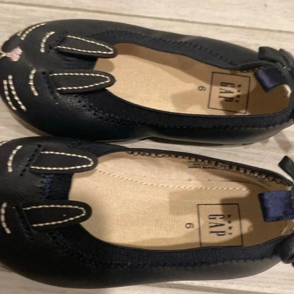 Gap Bebé Niña Azul Marino Conejo Zapatos Talla 6 Niño Pequeño Foto 2 de 4