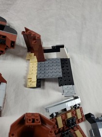 LEGO The LEGO Batman Movie: Arkham Asylum (70912) INCOMPLETE Free Shipping