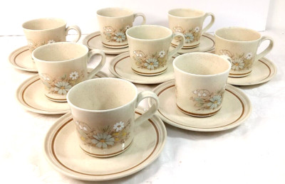Cottagecore 16 Vintage Royal Doulton Cups Saucers FLORINDA England Lambethware