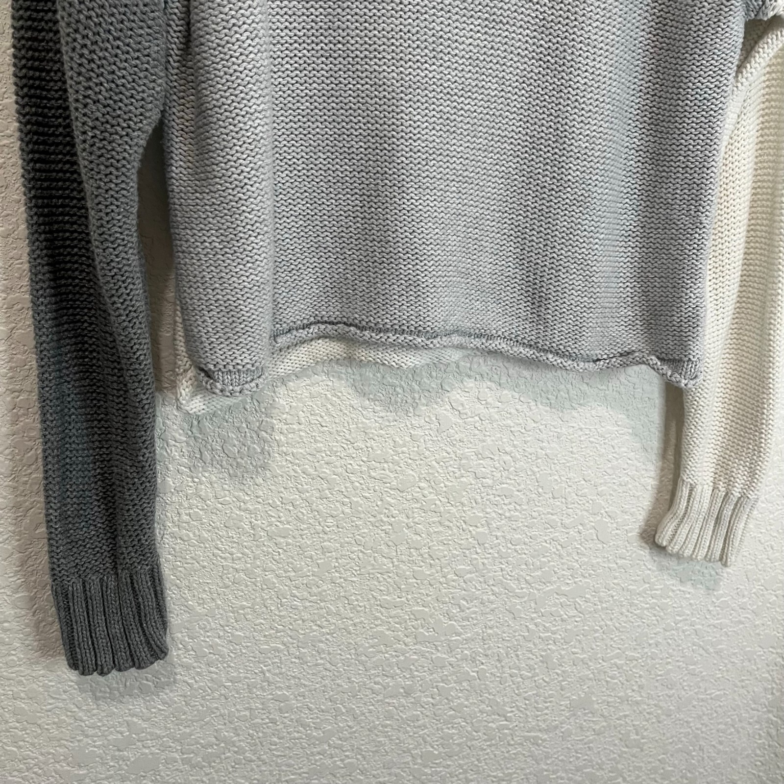 American Eagle Two Tone Gray White Pullover Long … - image 3