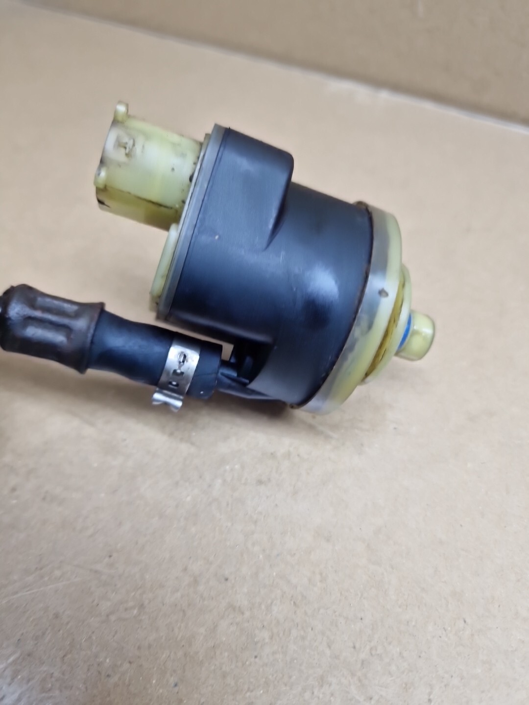 2006 E90 BMW 320d Diesel Fuel Pre Heating Pump 7793673 for sale 