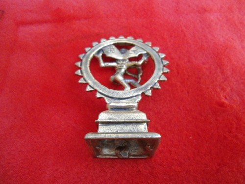 Lord Shiva on base the god displace away evil brass statue thai amulet - 第 3/4 張圖片