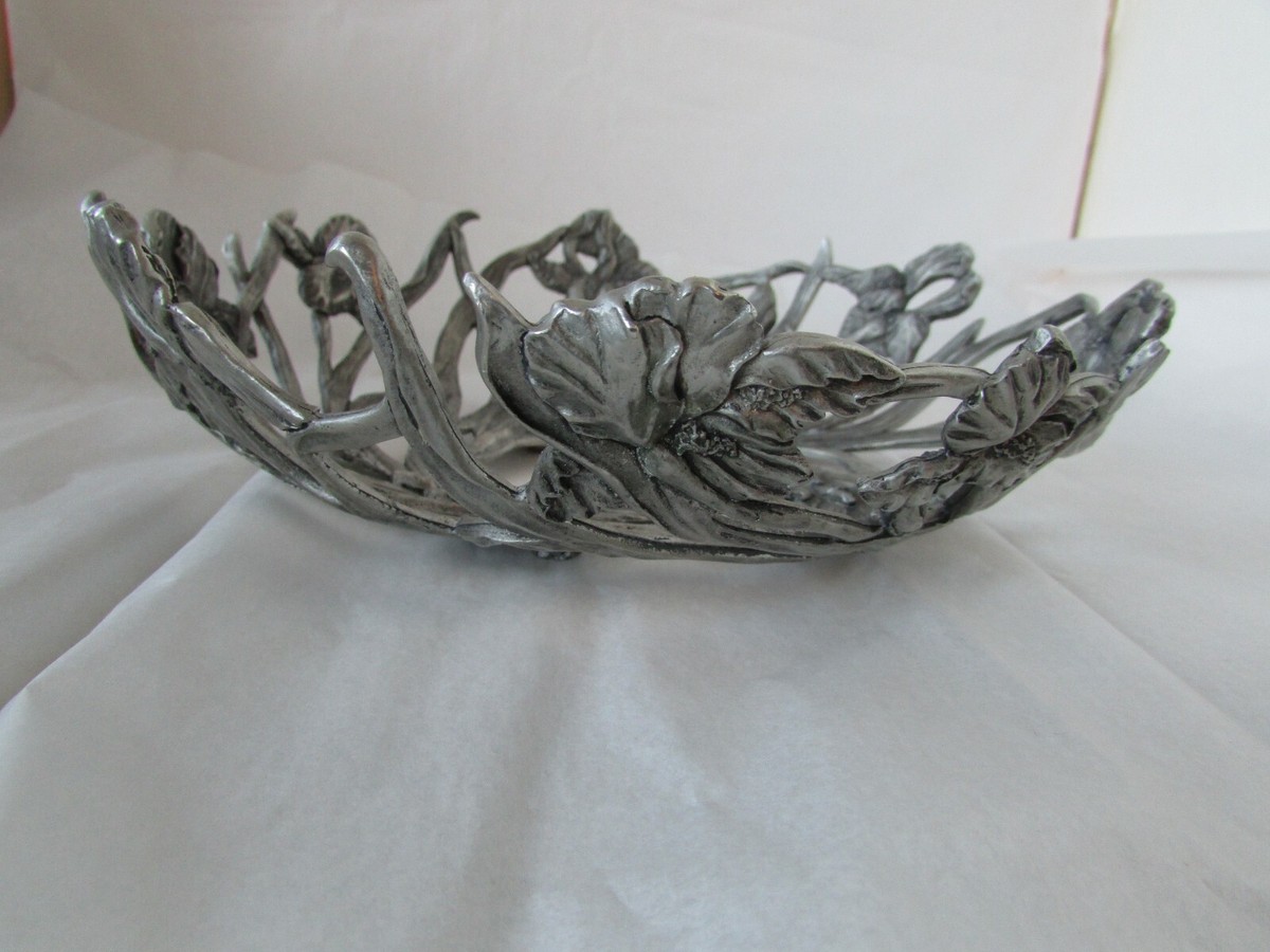 Vintage 1997 Seagull Canada Etain Zinn Pewter Bowl Floral Lilies