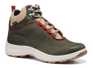 hotter walking boots