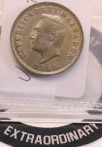 1966 El Salvador 5 Centavos UNC Old Currency