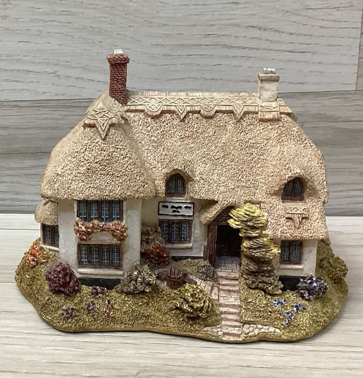 Lilliput Lane - Royal Oak Inn
