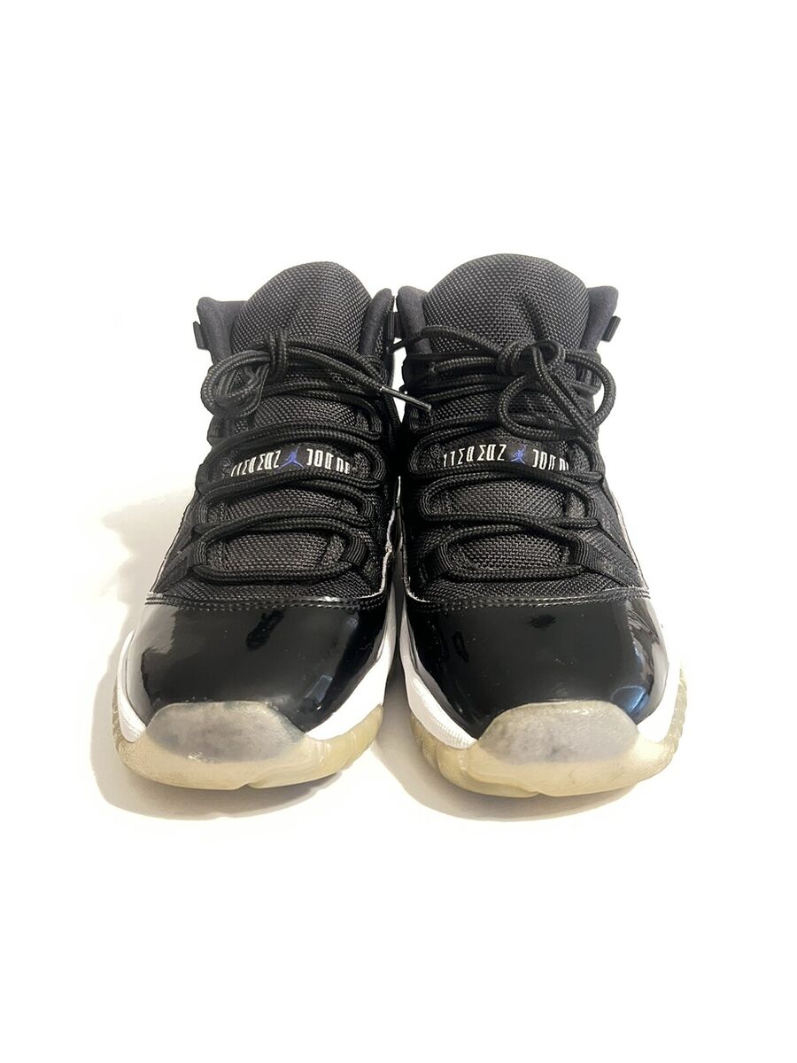 Nike Air Jordan 11 Retro Space Jam (2016) - Size 3.5Y/Size 5 Nike Air Jordan 11 Retro Space Jam (2016) - Size 3.5Y/Size 5