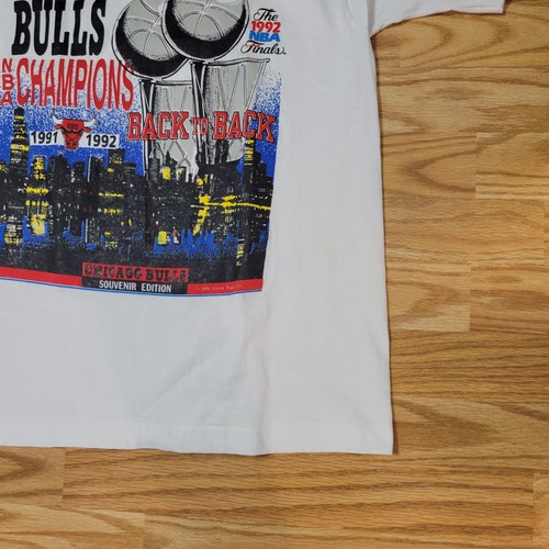 Vintage Size Large Chicago Bulls Bulletin Shirt Back to Back Champion 1991 1992 - Picture 7 of 15