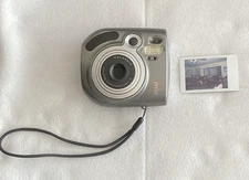 Polaroid Mio Instax Mini Instant Camera WORKS! Batteries & Film Included