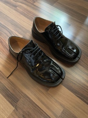 MAISON Margiela Tabi Lace-up Shoe, Size 42