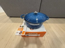 Le Creuset 7.25 qt Signature French (Dutch) Oven in Marseille Blue - NIB