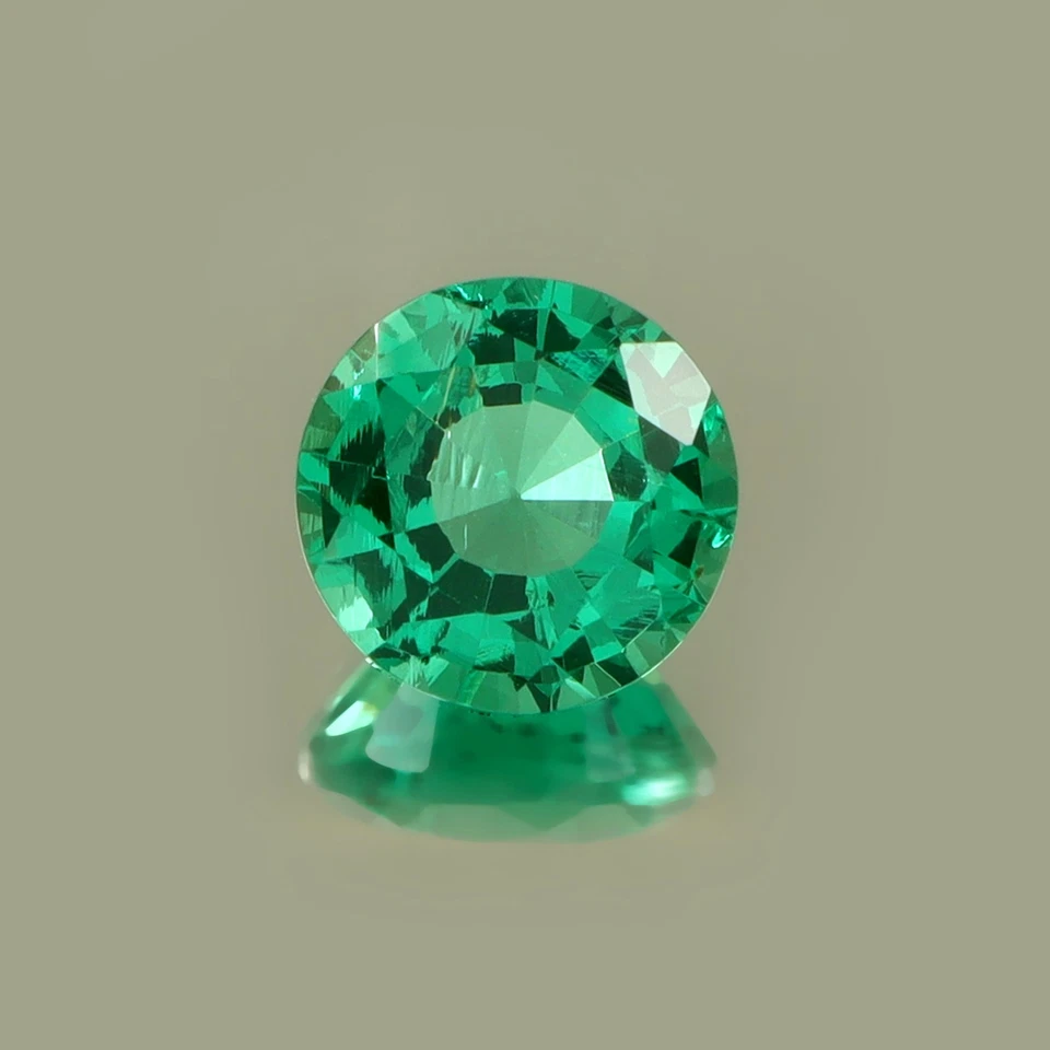 5 CT Lab Grown Hydrothermal Colombian Emerald Loose Gemstone Round Cut 11x11 MM - Image 3 of 4