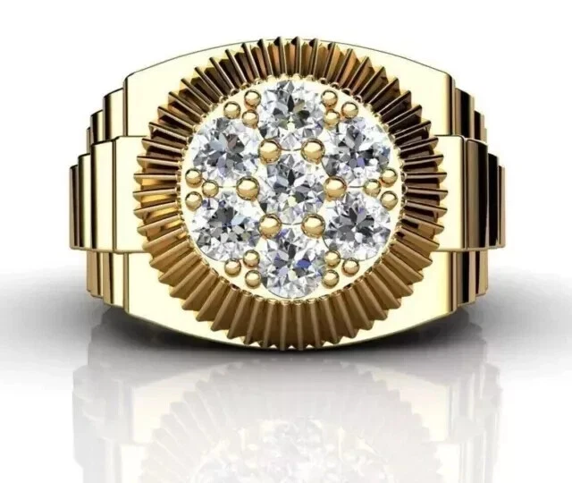 Anillo de diseño Rolex de diamantes creado en laboratorio de corte redondo de 3 quilates enchapado en oro amarillo de 14 quilates para hombre Foto 2 de 4