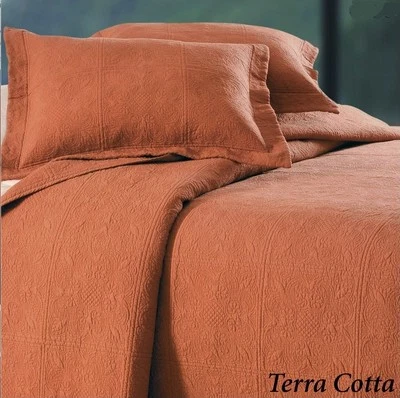 C&F TERRA COTTA Twin, Full Queen, KIng QUILT or SHAM : RUSTIC ORANGE MATELASSE BED