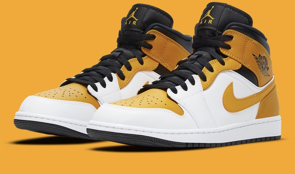 Nike Air Jordan 1 Mid University Gold 🔥 White Black Retro Nike Air Jordan 1 Mid University Gold 🔥 White Black Retro