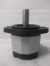 Webster 077YC001702-R replacement hydraulic gear pump