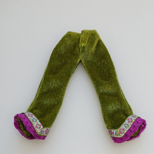 Bratz Abbigliamento Bambola Dinamite Danza Fashion Pack Pantaloni Velluto Verde - Foto 3 di 4