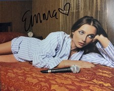 EMMA CHAMBERLAIN SIGNED 8x10 PHOTO MODEL ACTRESS AUTOGRAPH AUTHENTIC COA