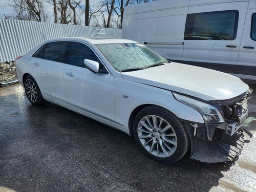 2016 CADILLAC CT6 Glove Box
