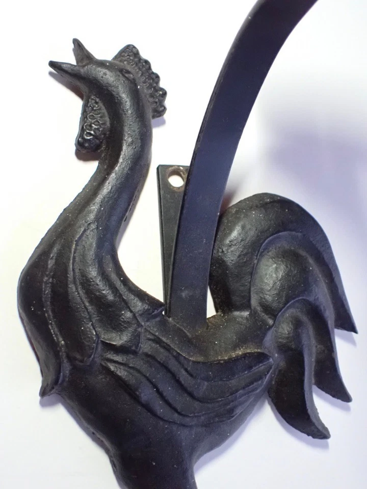 Cast Iron Rooster Wall Mount Lamp Holder, 40s - 50s, Ready for Cord & Socket - Image 2 of 4
