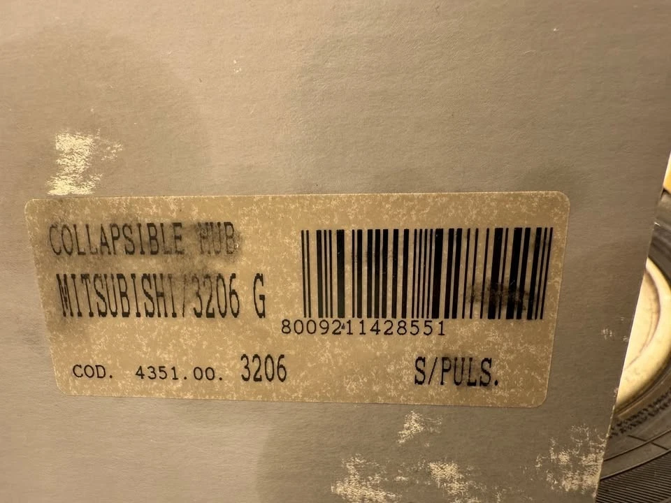 Nardi Steering Wheel Hub Adapter compatible with Mitsubishi Pajero - Part # 4351 - Image 2 of 4