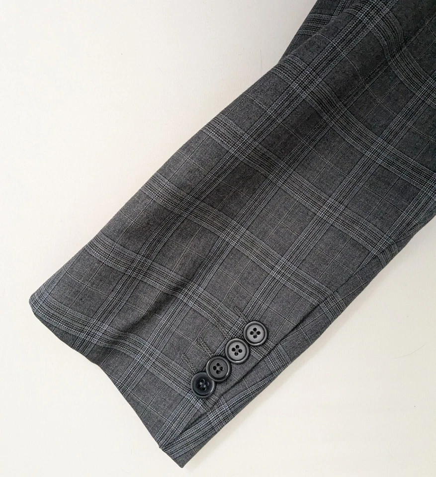 Alfred Dunhill London Men's Gray Suit Jacket Super 100's Size 52 Short - Image 4 of 4