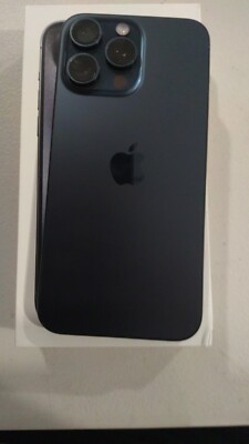 Apple iPhone 15 Pro - 256 GB - Black (Boost Mobile) (Single Apple iPhone 15 Pro - 256 GB - Black (Boost Mobile) (Single